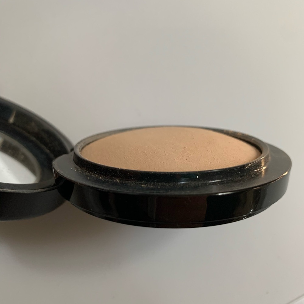 Mac Mineralized Skinfinish Natural light plus